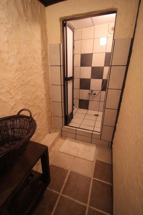 Taketomijima Guesthouse And Je Taime Екстер'єр фото
